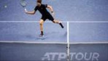 ATP Finals im Tennis: Duell auf Augenhöhe: Zverev verpasst Coup gegen Sinner