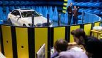 Autonomes Fahren: Forschungsprojekt für mehr Sicherheit bei autonomen Fahren