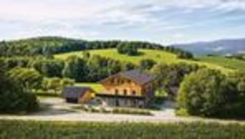 Glücksspiele: Villa im Bayerischen Wald geht an Berliner