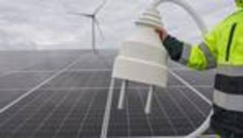 Hybridkraftwerk: Für mehr grünen Strom: Neuer Solarpark in Zerbst