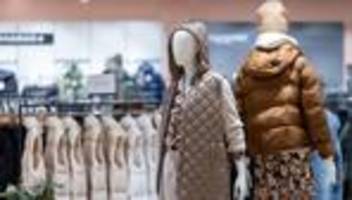 Mehr als Leggings und Sneaker: Intersport steigt in den Modehandel ein