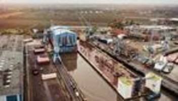 Pella Sietas in Hamburg: 13 Millionen, und diese Werft gehört Ihnen!