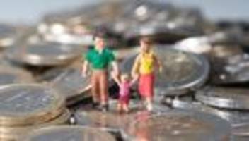 Soziales: Was bleibt den Eltern, wenn das Kinderstartgeld nicht kommt?