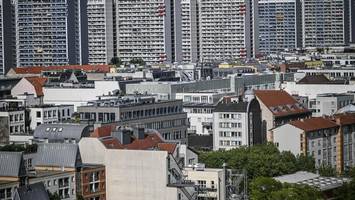 Grundsteuer-Prozess: Zahlen Millionen Mieter und Eigentümer zu viel?