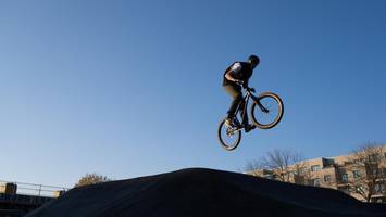 marzahn-hellersdorf hat jetzt einen pumptrack – was soll das sein?
