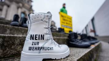 Wehrpflicht: „Junge Menschen sollten Verantwortung übernehmen“