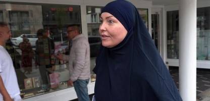 Islamismus: Hanna Hansen, Sven Lau, »Muslim Interaktiv« - vom Model zur Salafistin – SPIEGEL TV