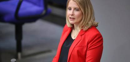 Sozialer Wohnungsbau: Verena Hubertz fordert Abgabe für Gutverdiener in Sozialwohnungen