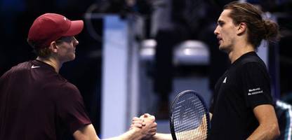 Turin: Alexander Zverev verliert gegen unbreakbaren Jannik Sinner bei ATP Finals