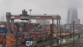 kritik an sondervermögen: wirtschaftsweisen prognostizieren miniwachstum