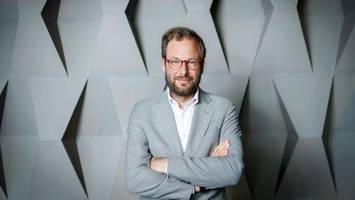 dauerstau im hafen – brandbrief an verkehrssenator tjarks