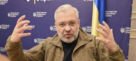 nach durchsuchung: ukraine entlässt justizminister