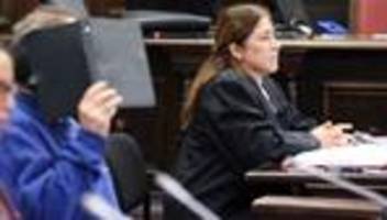 Justiz: Angriff mit Hammer auf Flohmarkt - 52-Jähriger vor Gericht