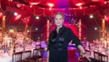 Weltpremiere und Jubiläum: Poletto lädt zum Schlemmen und Staunen ins Zirkusrund