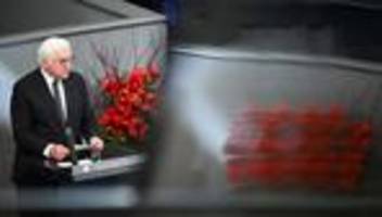 volkstrauertag am 16. november: frank-walter steinmeier erweitert totengedenken zum volkstrauertag