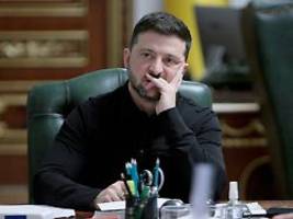 Auch Vertrauter betroffen : Selenskyj sanktioniert Verdächtige im Korruptionsskandal