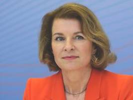 Klimaschäden leeren alle Kassen: Zentralbankerin warnt: Deckungslücke sollte Staat, Wirtschaft und jeden Haushalt beunruhigen