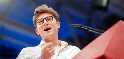 juso-chef philipp türmer: »friedrich merz sollte ein bisschen mehr haftbefehl hören«