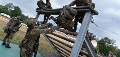 Wehrdienstpläne von Boris Pistorius: Zur Musterung in die Karstadt-Filiale