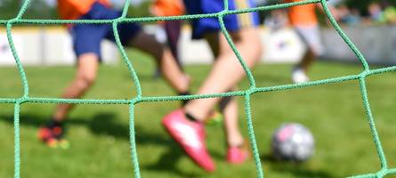 Geld für den Jugendfußball: BFV gründet mit FCA und anderen Profi-Klubs Kinderfußball-Allianz