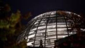 Bundestag: Bundestagspolizei warnt Abgeordnete vor verdächtigen USB-Sticks