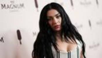 Musik: Charli XCX bringt neues Album Wuthering Heights heraus