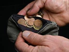 Krisen lassen Reserven schmelzen: Immer mehr Menschen in Deutschland verschulden sich