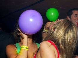 bundespolitik: bundestag beschließt lachgas-verbot