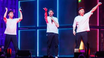 Deine Freunde dreimal in Hamburg: Dumme Witze und „Deine Mudder“