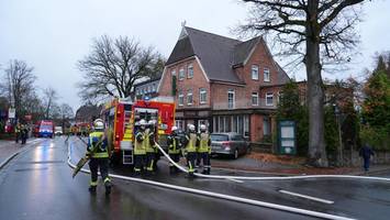 Feuer in Flüchtlingsunterkunft bei Hamburg – Großeinsatz