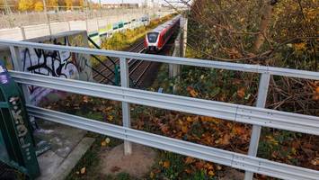 Nach Tod von Jungen (6): Bahn sichert S-Bahn-Gleise mit Geländer