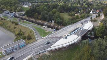 Tatenberger Schleuse: Brückenneubau dauert noch drei Jahre