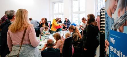 Großer Andrang im Augsburger VDI-Lab