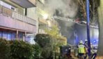 essen: feuer in mehrfamilienhaus: sechs verletzte