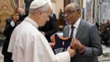 Sonderaudienz: Papst Leo jetzt mit Rückennummer 14