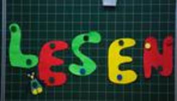 Vorlesetag: Stiftung Lesen setzt auf Vorlesen in mehreren Sprachen