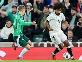 Haftstrafe wohl entkommen: Bericht: DFB-Star Adeyemi erhielt Strafbefehl wegen illegalem Waffenbesitz