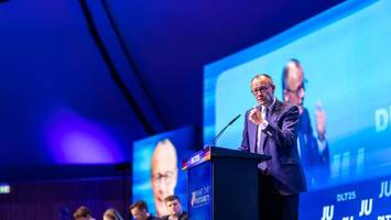 Heikler JU-Aufritt: Als Merz über Rente redet, wird es unfreundlich