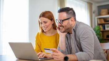 kreditkarte beantragen: experte gibt verbrauchern wichtigen ratschlag