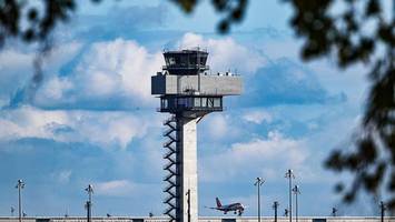 nicht nur das gepäck: die drei größten Ärgernisse am flughafen ber