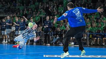 Füchse siegen: 32:29-Triumph gegen Kiel – Skipagötu ausgepfiffen