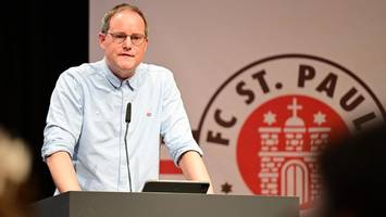 FC St. Pauli: Die Mitgliederversammlung im Liveticker