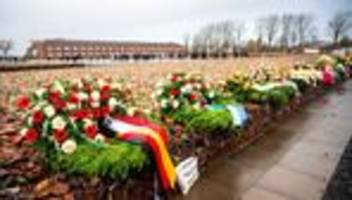 volkstrauertag: gedenken am volkstrauertag in hamburg und schleswig-holstein