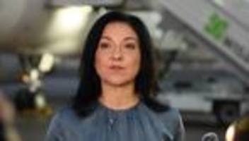 Wirtschaftspolitik: Reiche verspricht Vertragsabschlüsse während Golf-Reise