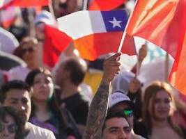 Präsidentschaftswahl steht an: Eine Linke und drei Rechte mit deutschen Wurzeln wollen Chile regieren