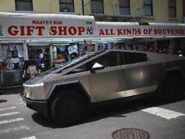 tech und luxus treiben konsum: amerikas wackelturm-wirtschaft hängt nur noch an den reichen