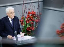 Volkstrauertag in Berlin: Mattarella warnt im Bundestag vor Rückfall in dunkle Zeiten