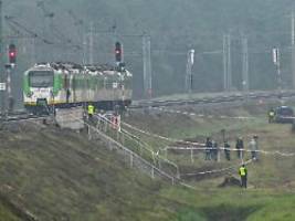 Die Sache ist sehr ernst: Saboteure sprengen Bahnstrecke in Polen
