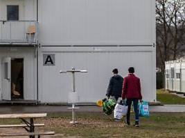 Viele Zugewanderte und Familien: Bericht: Hunderttausende sind in Deutschland ohne Wohnung