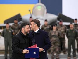 Rüstungsgeschäft: Die Ukraine bestellt große Menge französischer Kampfjets